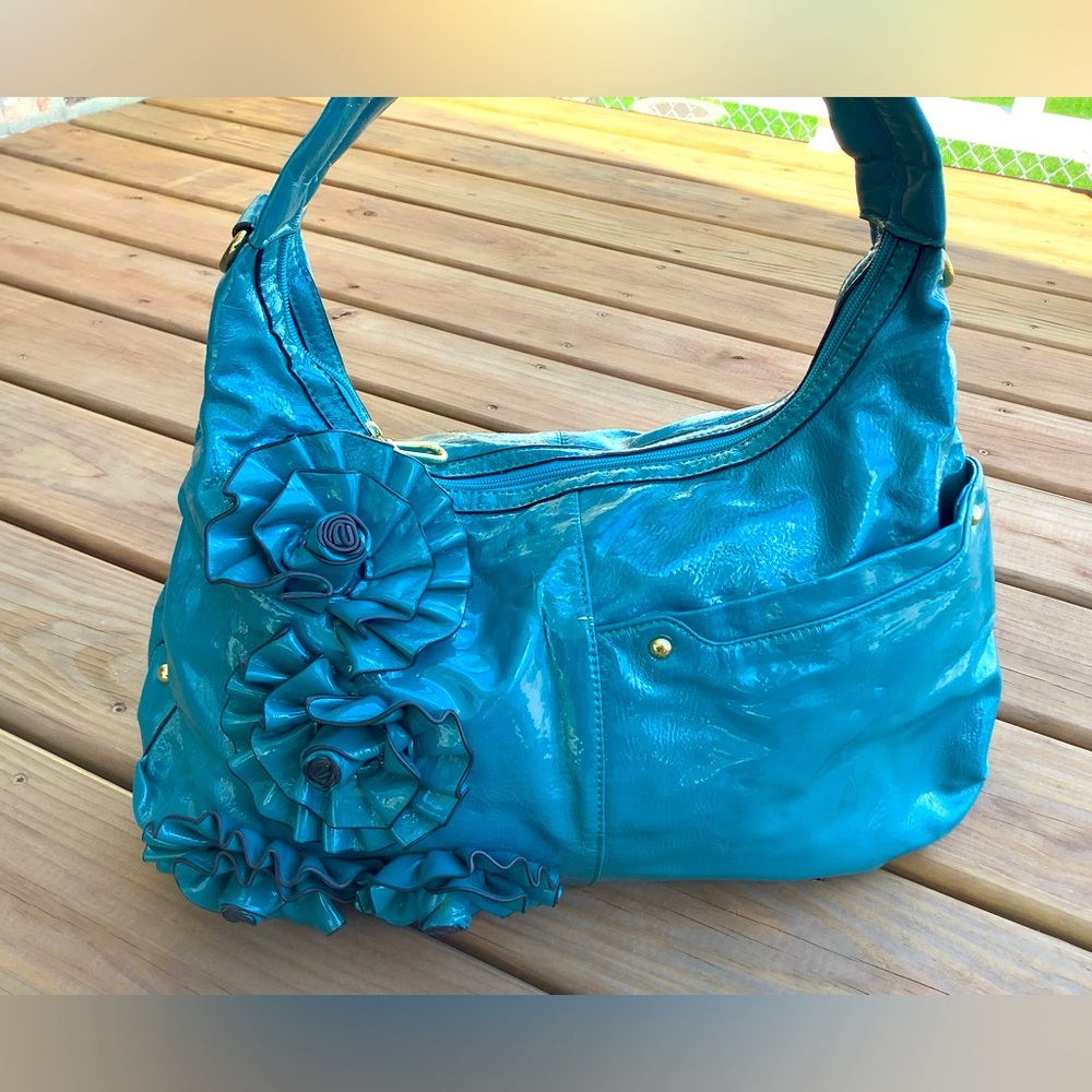 Nice hobo bag 🌸🌸 - Picture 3 of 14